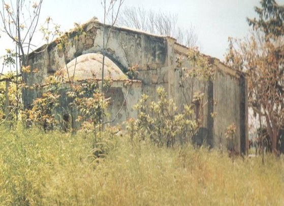  Το εξωκλήσι του Αγ. Νικολάου πριν την κατάρρευσή του